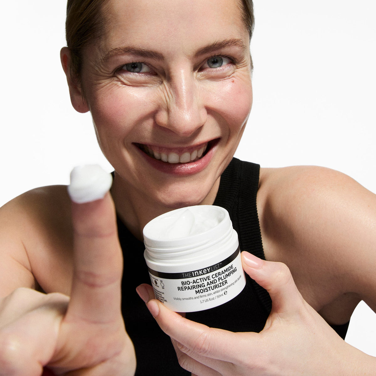 bio-active-ceramide-moisturizer-duo-c2 Bio-Active_Model_2000x2000_7b381857-d412-4a9c-beec-0c29b7cc157b.jpg